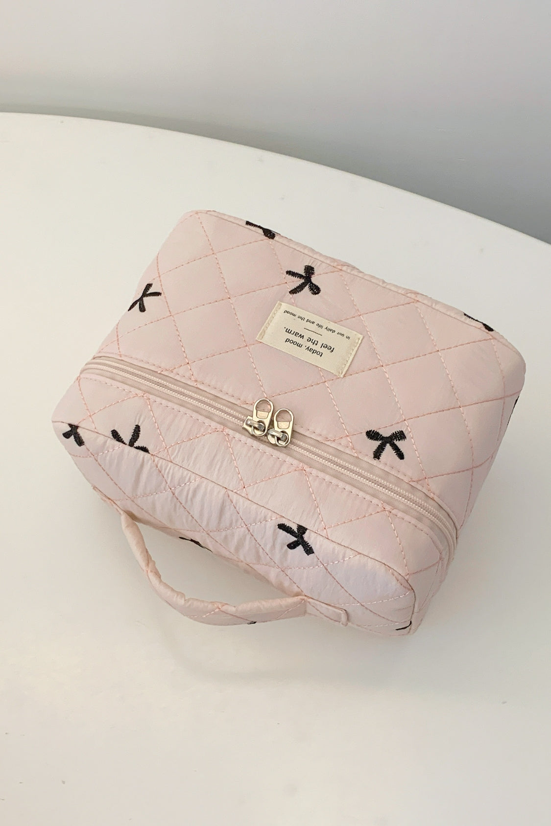 Large Bow Embroidered Quilted Storage Bag with Zip