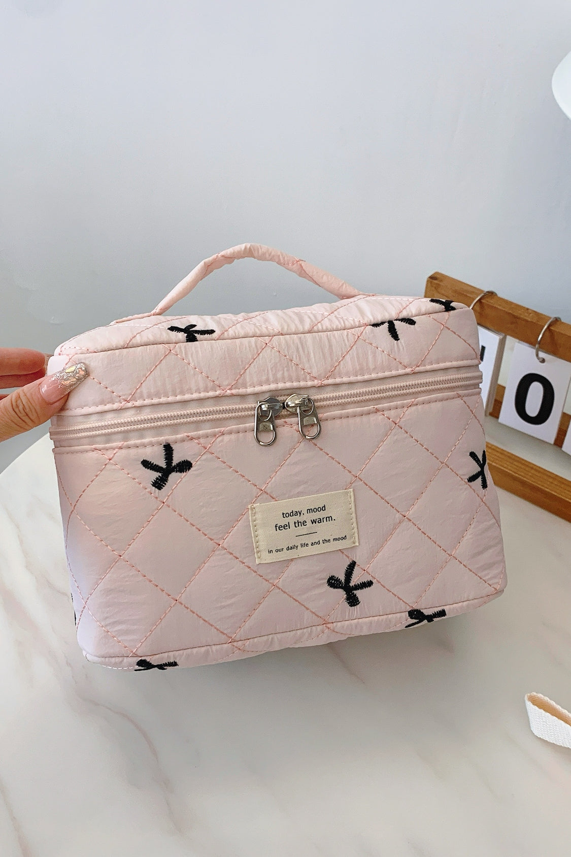 Large Bow Embroidered Quilted Storage Bag with Zip