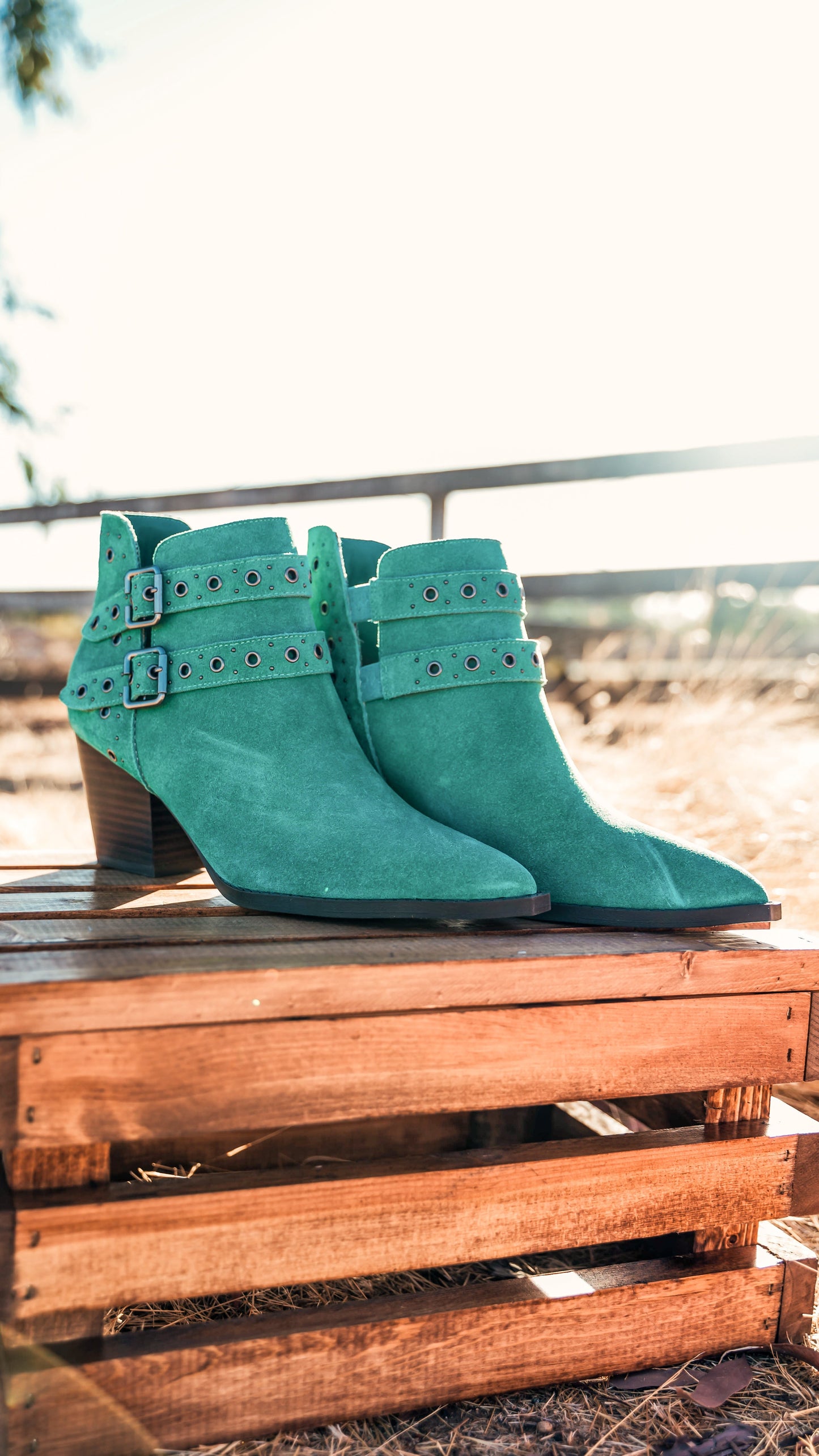 Sarah Leather Ankle Boot in Teal