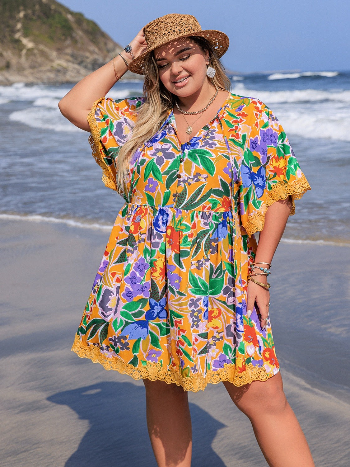 Maui Tie Neck Short Sleeve Dress