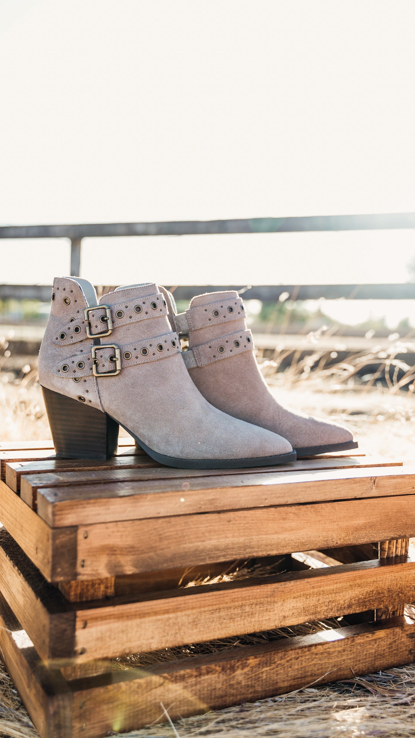 Sarah Leather Ankle Boot in Taupe